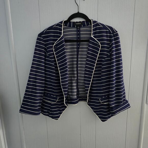 Torrid Navy Striped Open Front Blazer Size 1 – Nautical, Workwear, Minimalist - Picture 1 of 6